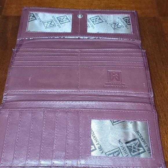 Karla Hanson leather wallet - Picture 4 of 10